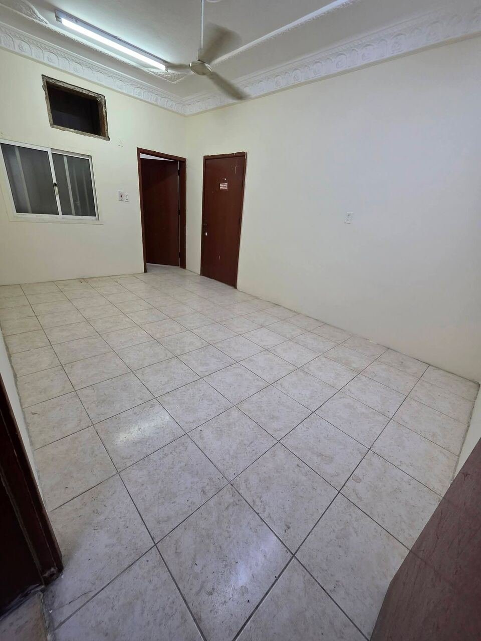 2 BR, 🏠 SAR 16,000/YEAR | 2-BEDROOM FAMILY APARTMENT FOR RENT | AL-THUQBAH – AL KHOBAR | WATER