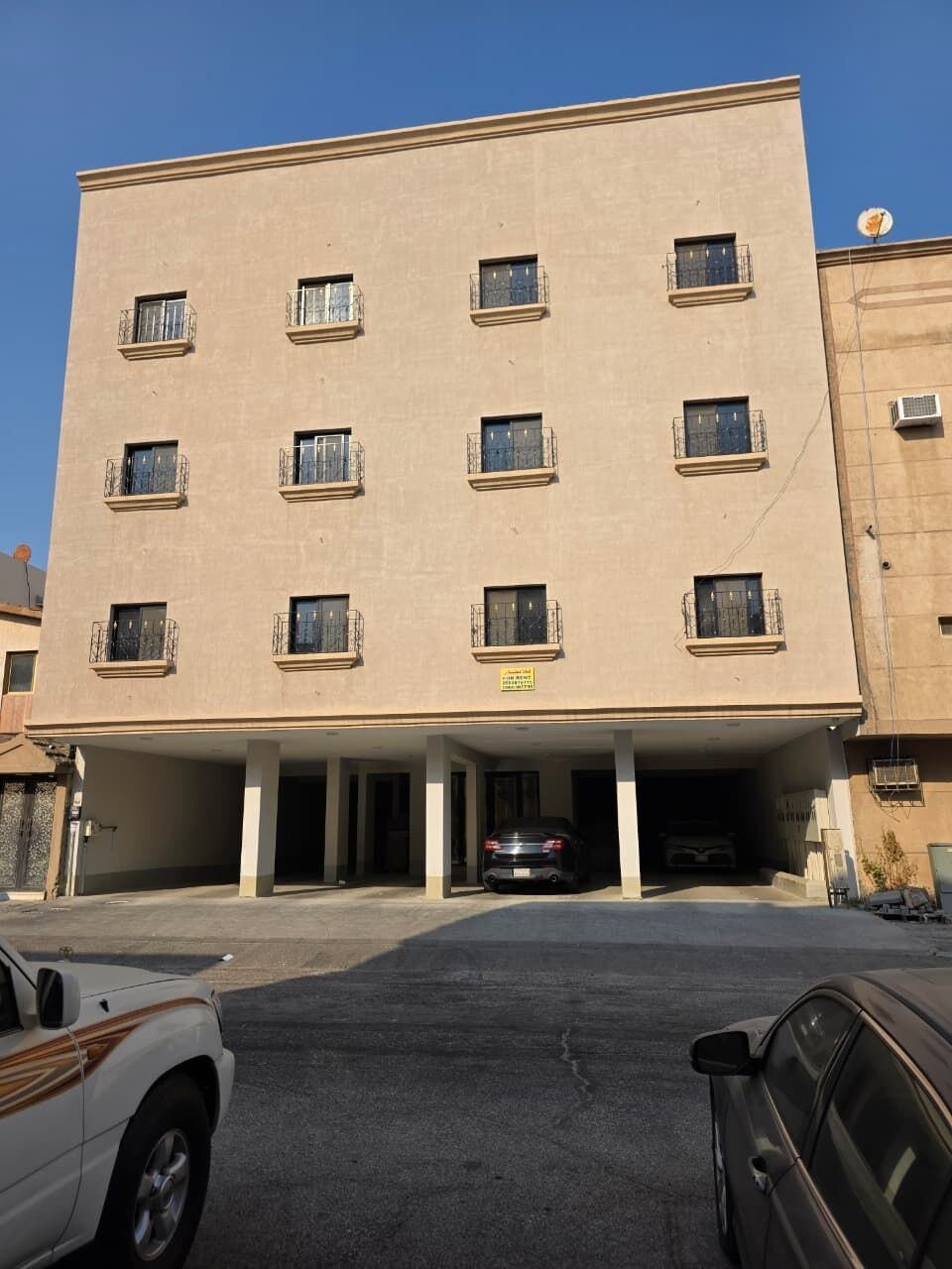 2 BR, 🏠 SAR 26,000/YEAR | LUXURY 2-BEDROOM FAMILY APARTMENT FOR RENT | AL-KHOBAR AL-JANOUBIA –