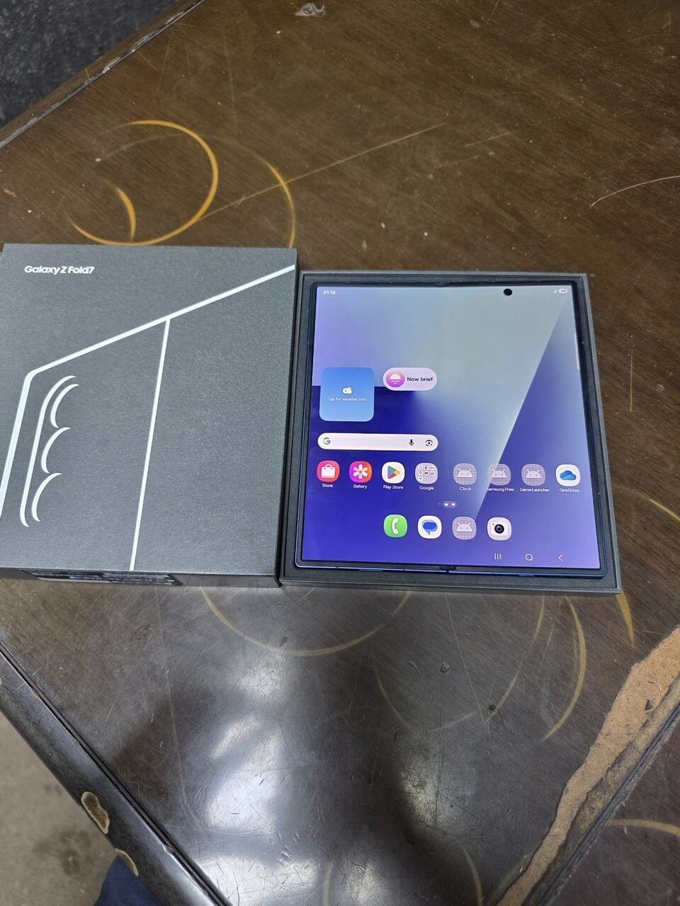 SAR 4300, Samsung Galaxy Z Fold 7 256gb 12gb Ram Sale Swap Only Serious Buyer Contact