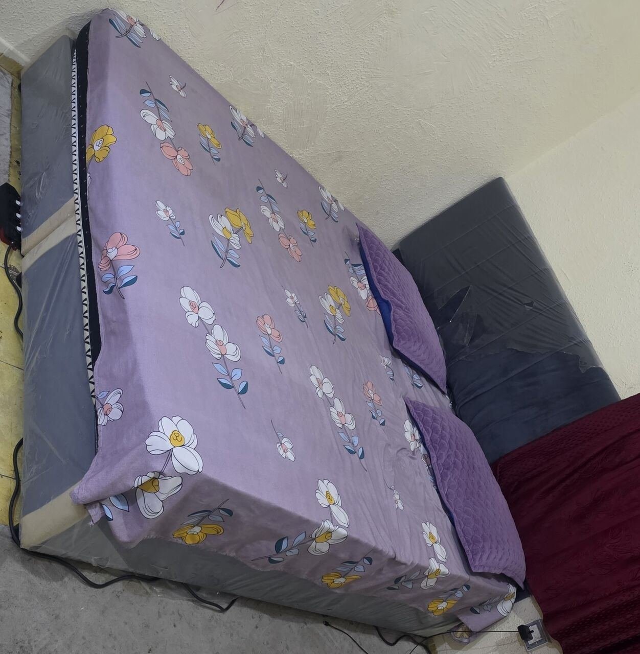 SAR 1150, House Hold Itam Doubal Bed,fridge,washing Machine ,gas Stove,gas Sylender