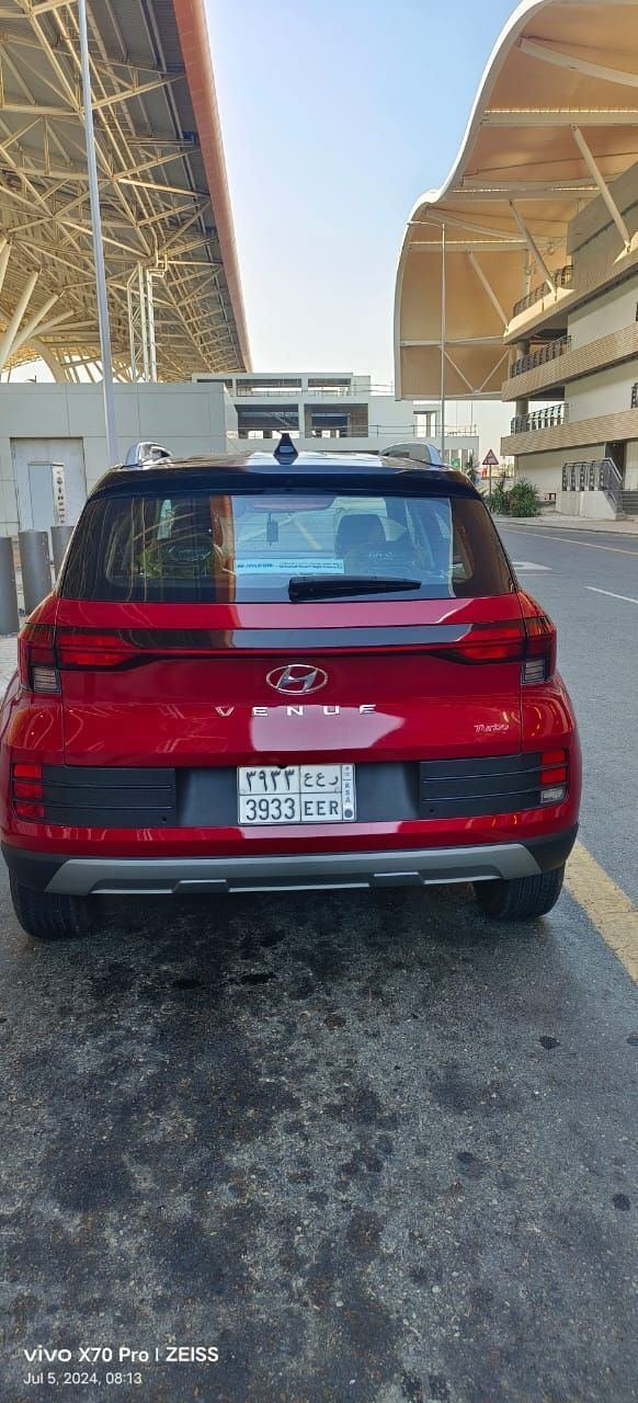 Hyundai Venue Car For Transfer 2024 Model Comfort Variant