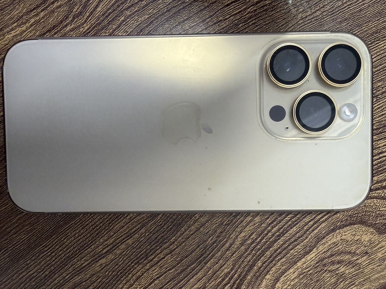 SAR 1850, Iphone 14 Pro Middle East Version