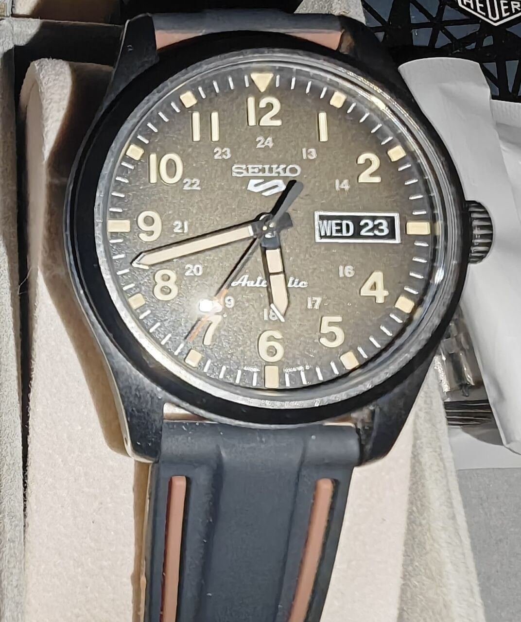 SAR 1000, Seiko 5 Series Sport Automatic Watch