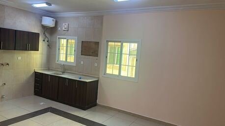 SAR 22500, Bachelor Apartments For Rent Behind Toyota, Consisting Of 2 Bedrooms, 1 Bathroom, A Kitche