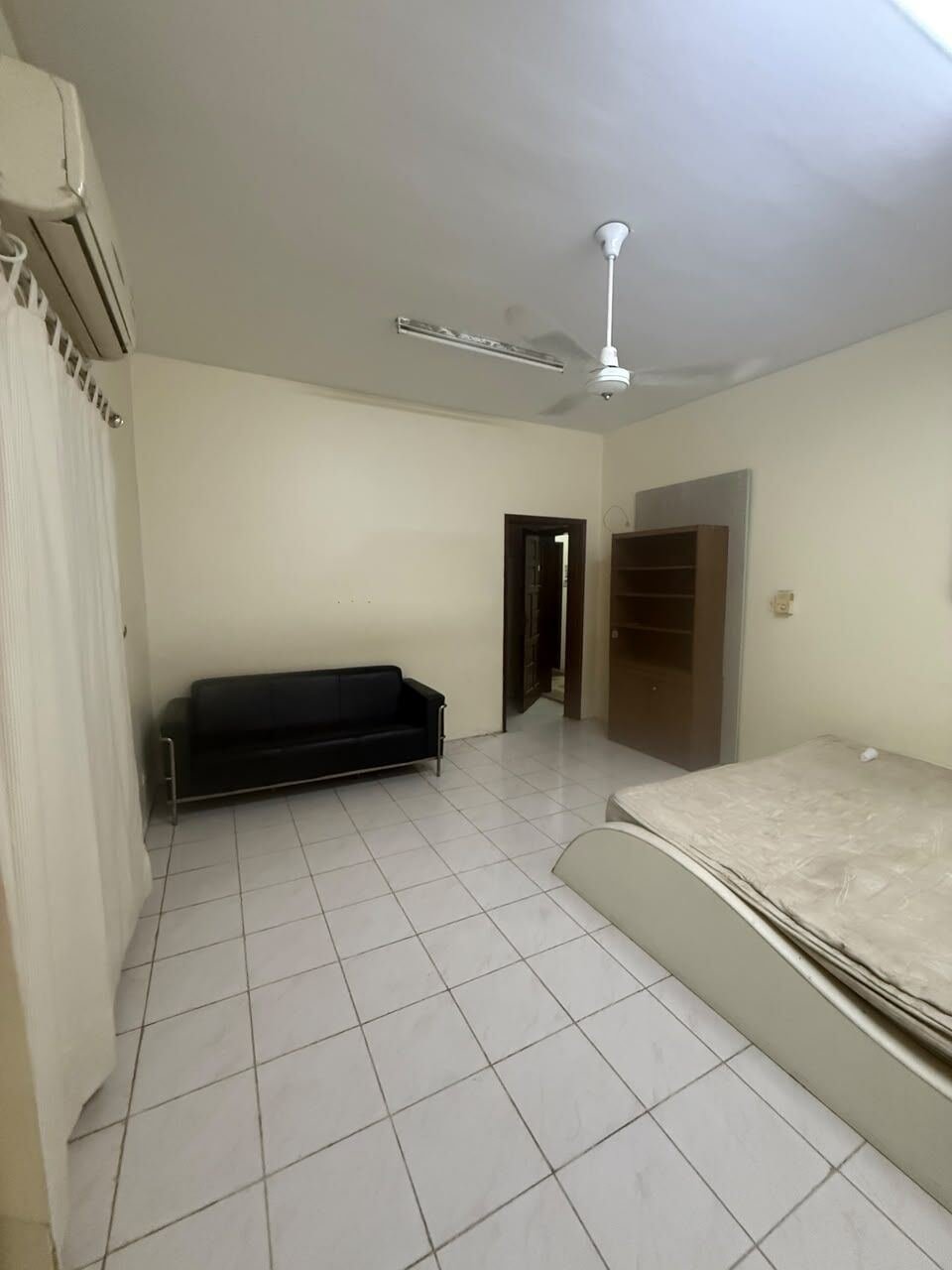SAR 1150, Furnished Room Available For Executive Bachelor
