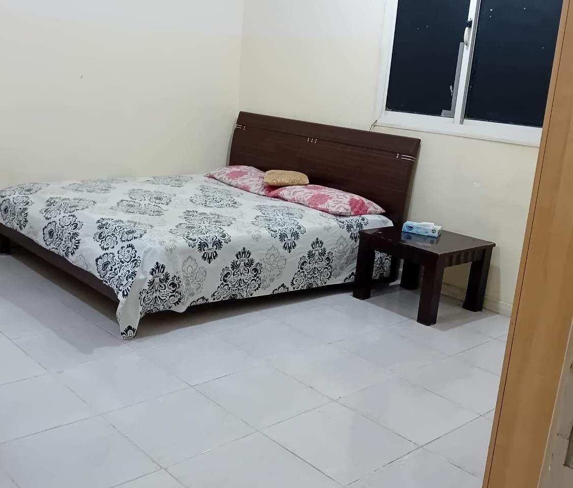 SAR 1200/month, Furnished, Well Furnished Room With All Accessories Available For Single Executive