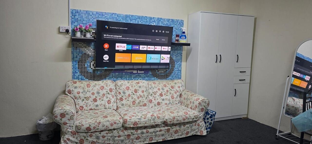 SAR 1000/month, Furnished, One Big Furnished Bedroom With Separate Washroom And Sharing Kitchen