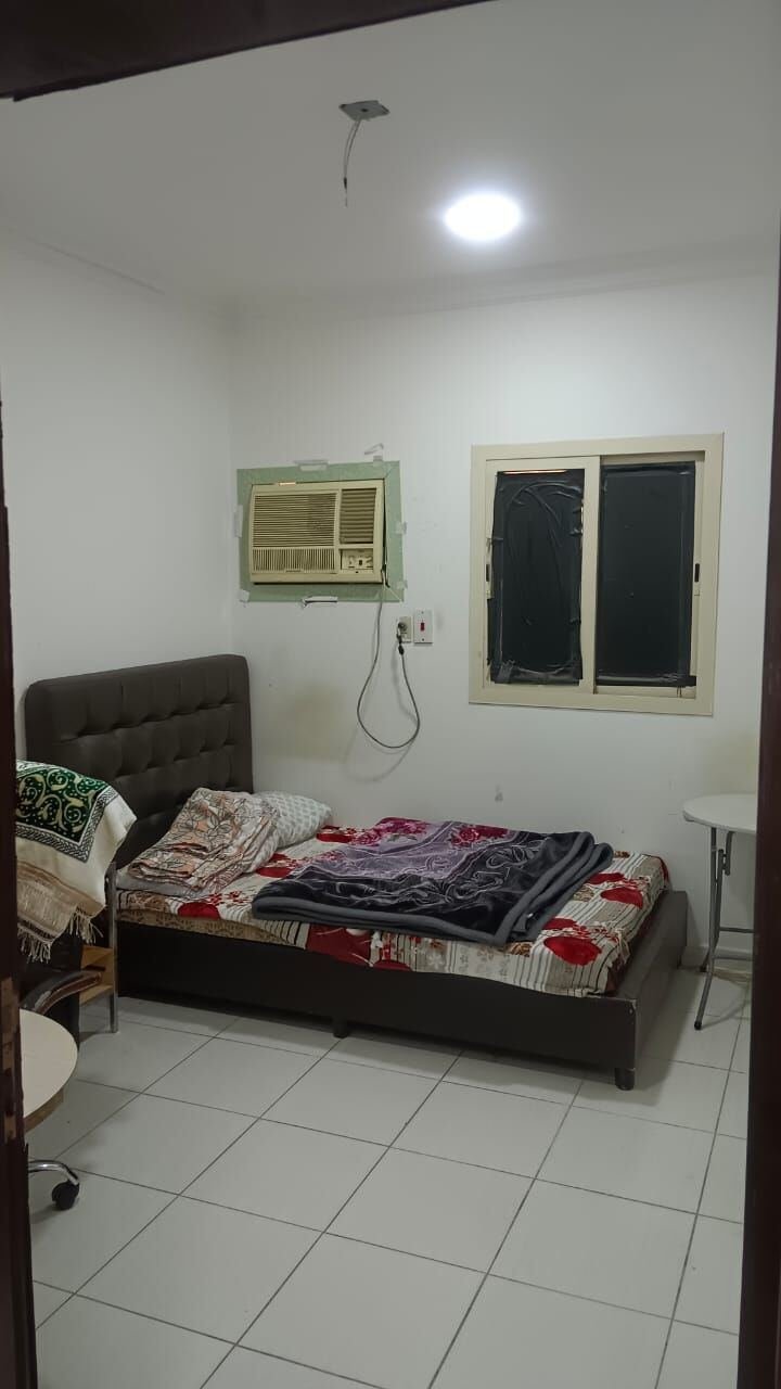 SAR 700/month, Furnished, I Would Like To Offer Fully Furnished Room ,700/Month