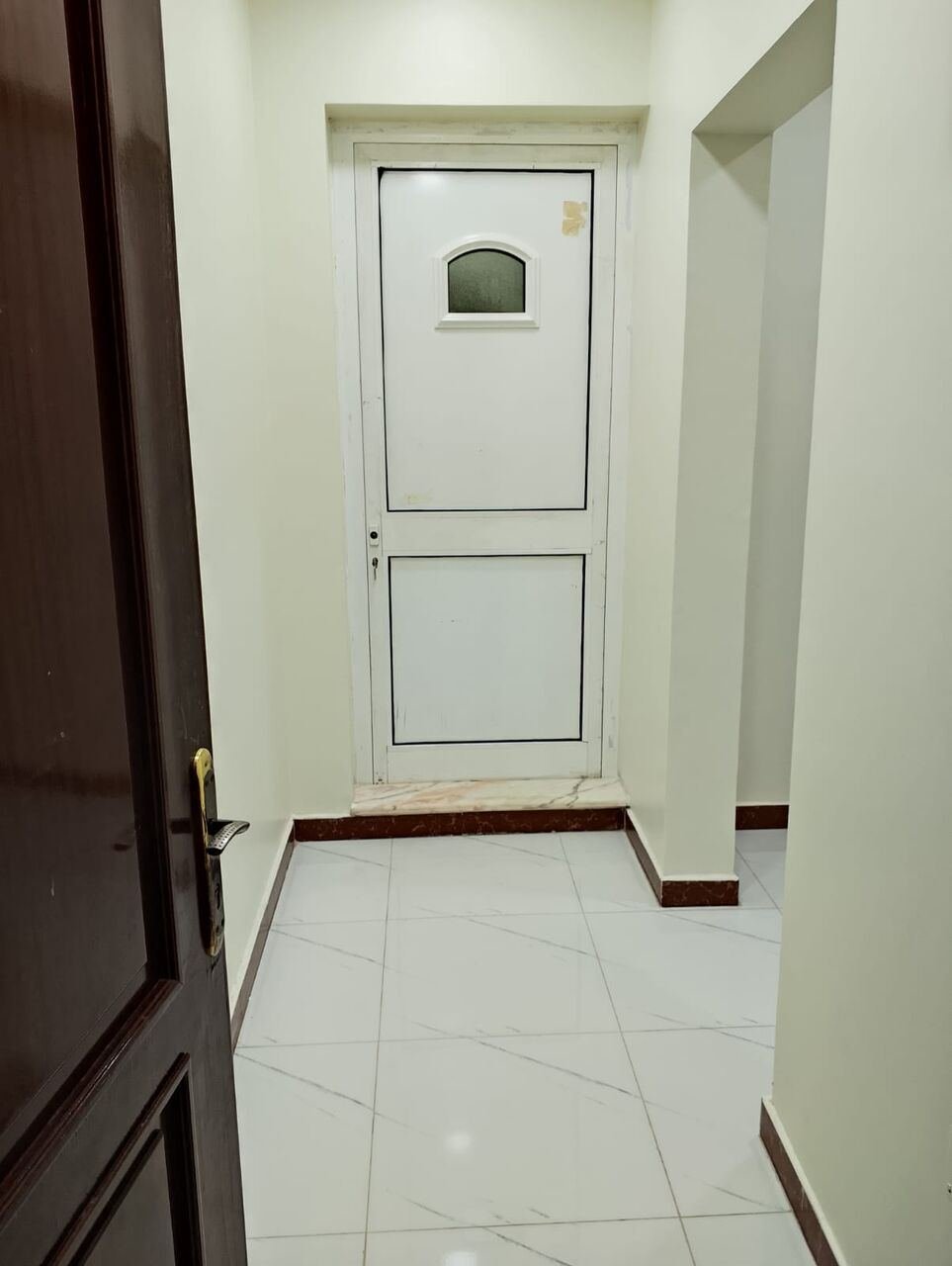 SAR 23600/day, 2 BR, Consists Of:- 2 Bedrooms, A Living Room, 1 Bathrooms, And A American Kitchen, Third Floor