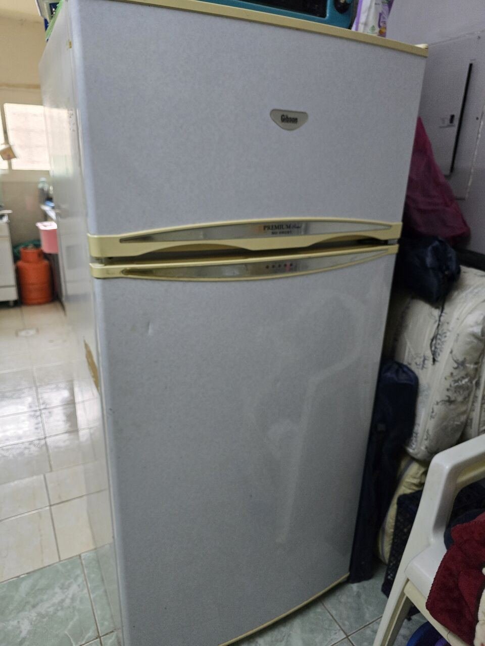 SAR 450, Fridge