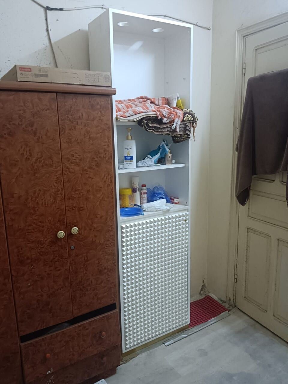 SAR 300, 2 Pcs Storage Cabinet With Small Cuboard