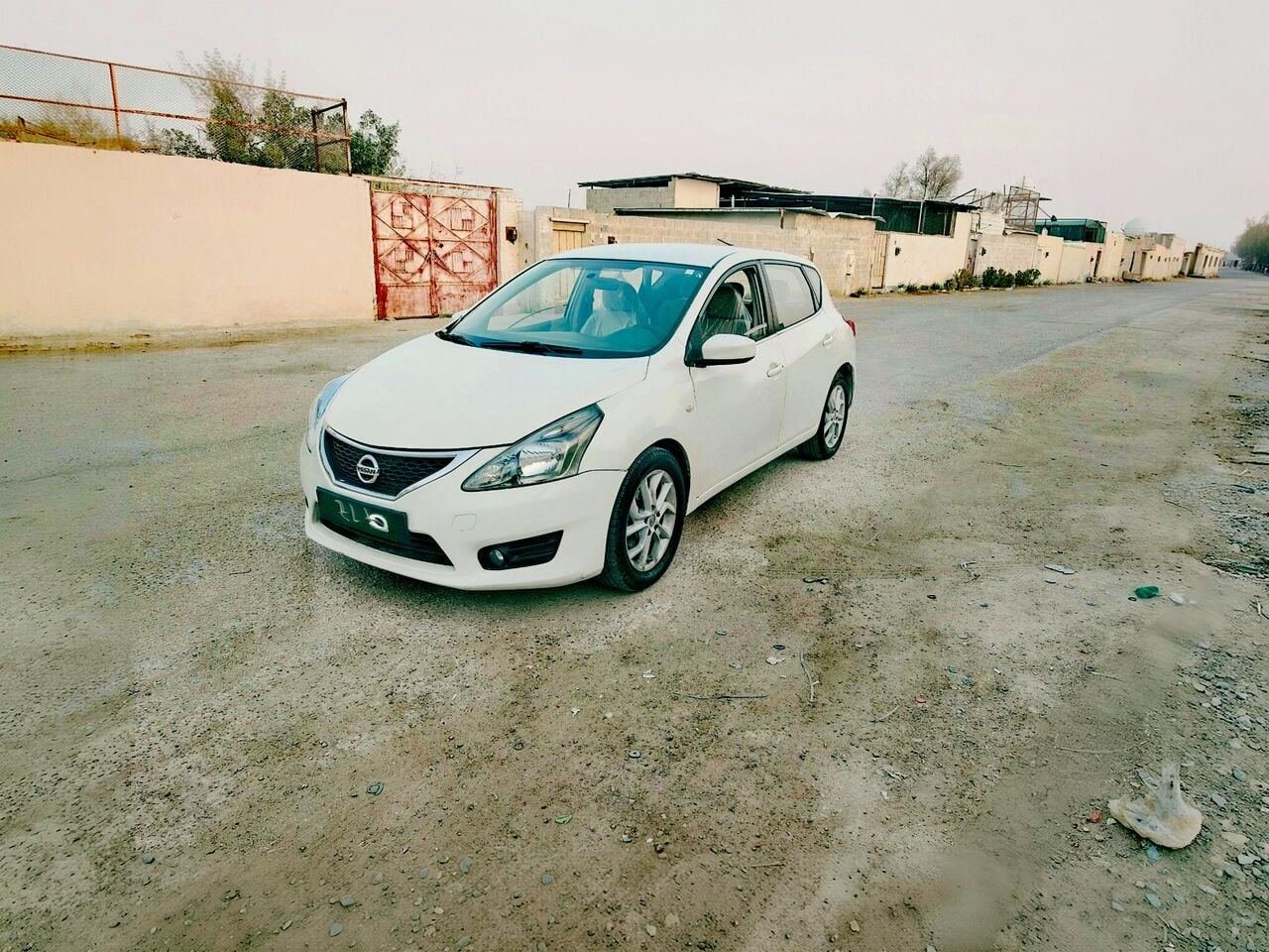 SAR 15000, Nissan Tiida, 2014, 240000 KM, Urgent Sale