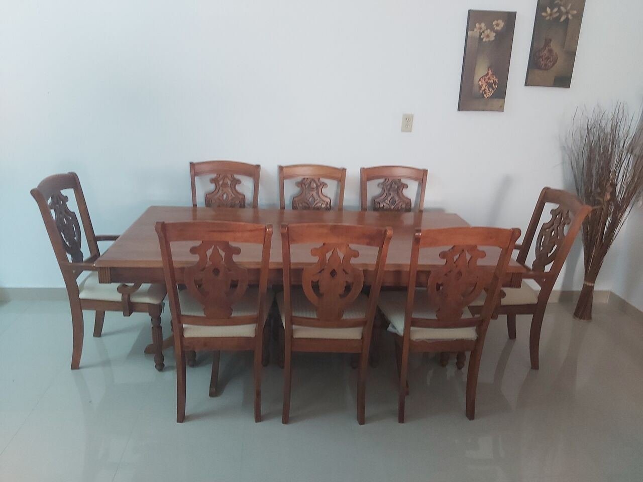 SAR 875, Malaysian Wooden Dining Table With 8 Chairs In Excellent Condition