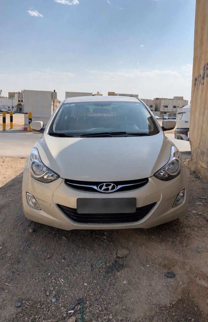 SAR 22000, Hyundai Elantra, 2014, Automatic, 396000 KM, Huyndai Elantra