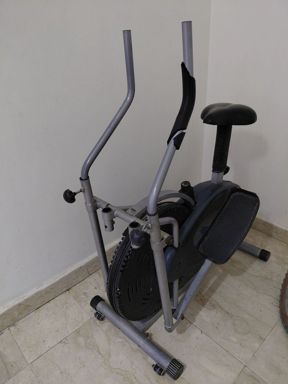 SAR 125, Fitness Elliptical Exercise Bike