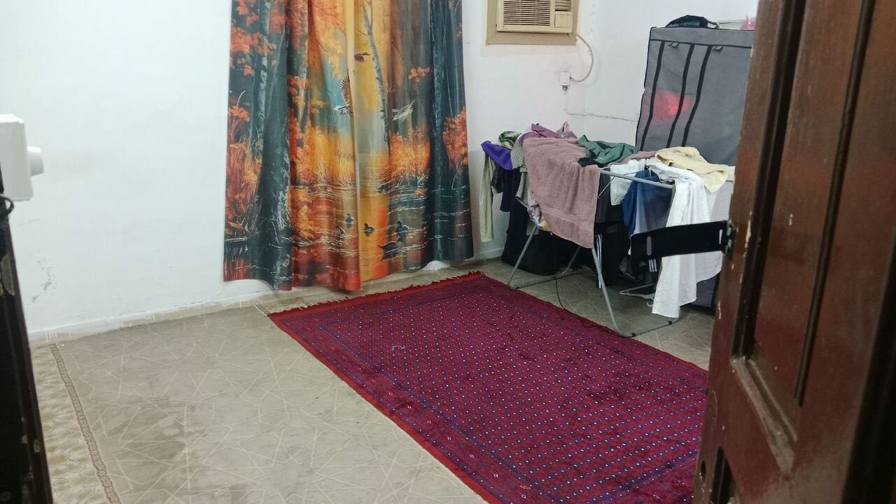 Bed Space On Rent In A Total 2 Person Room