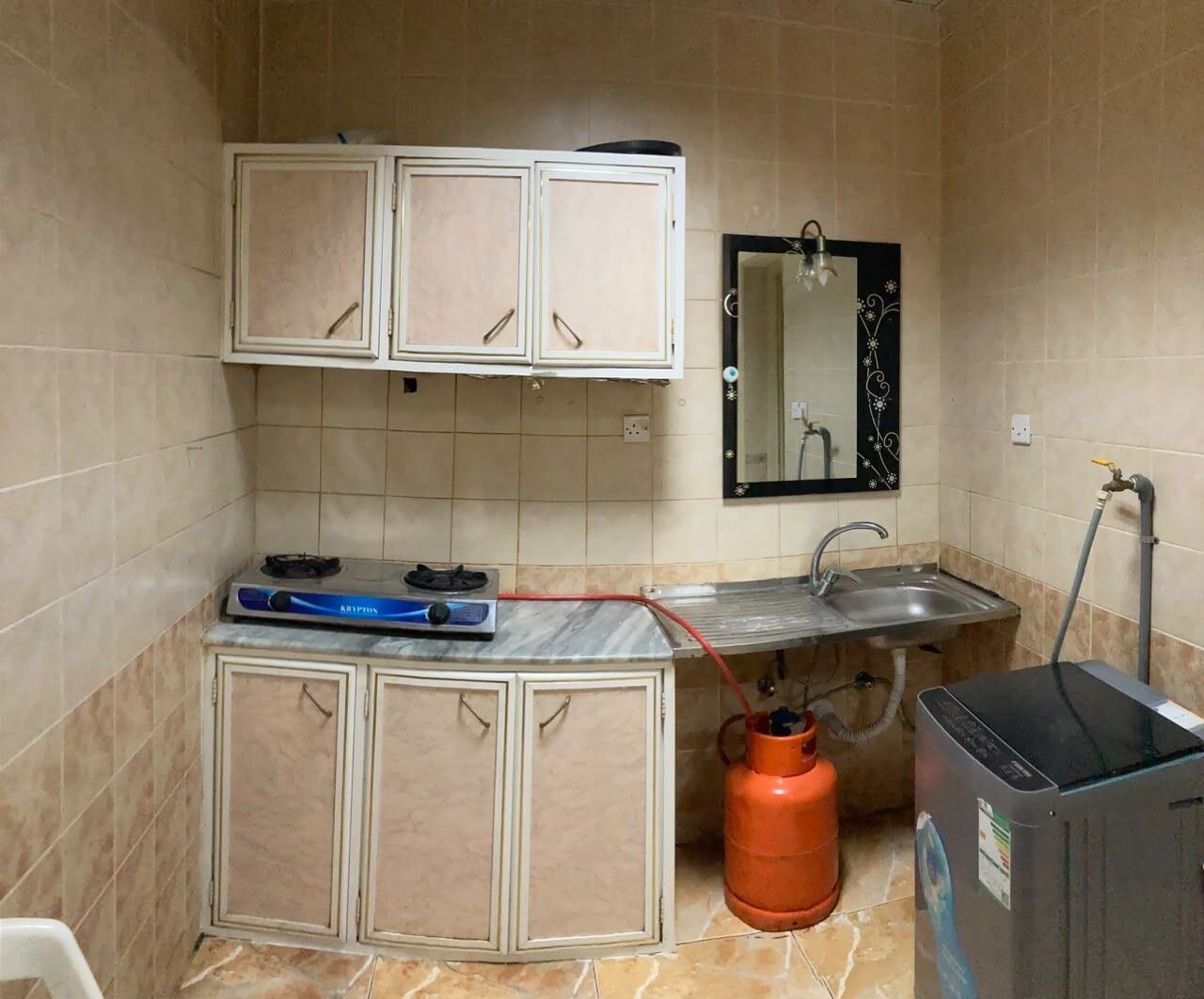 SAR 1500/month, 1 BR, Affordable Furnished 1-Bedroom Flat Near Lulu Hypermarket