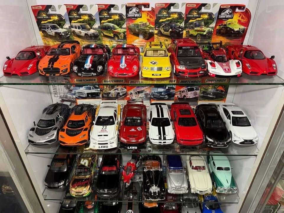 SAR 123, Metal Diecast Cars And Bikes For Sale