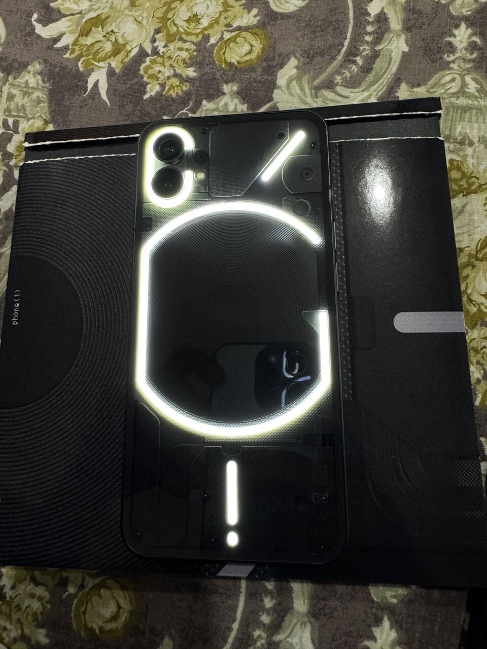 SAR 700, Nothing Phone 1