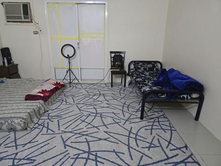 Bed Space Available For Rent In Mahjar