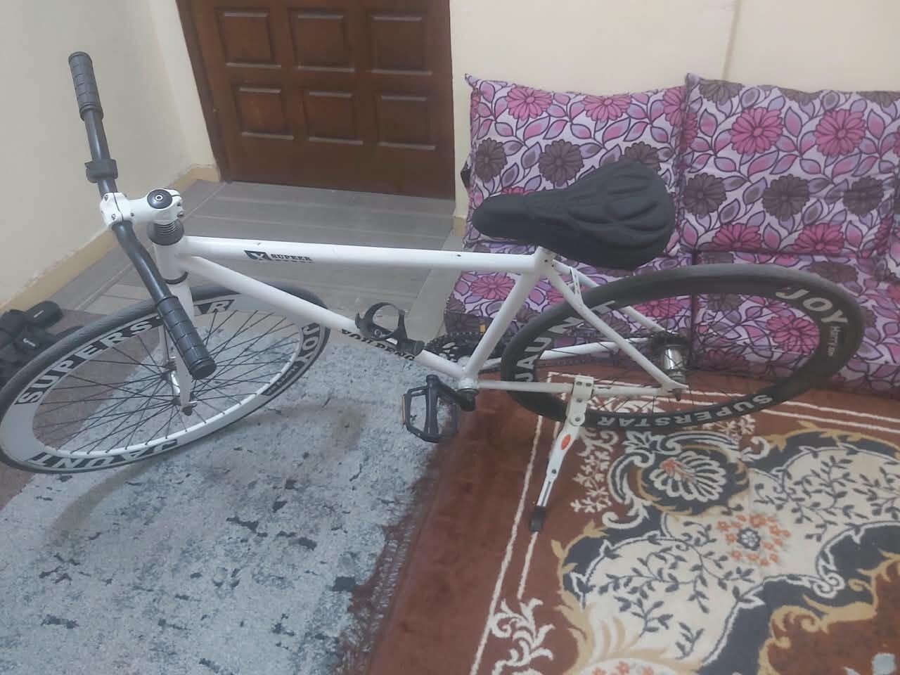 SAR 300, Sports Bicycle , Excellent Condition With Back Pedal Brakes.