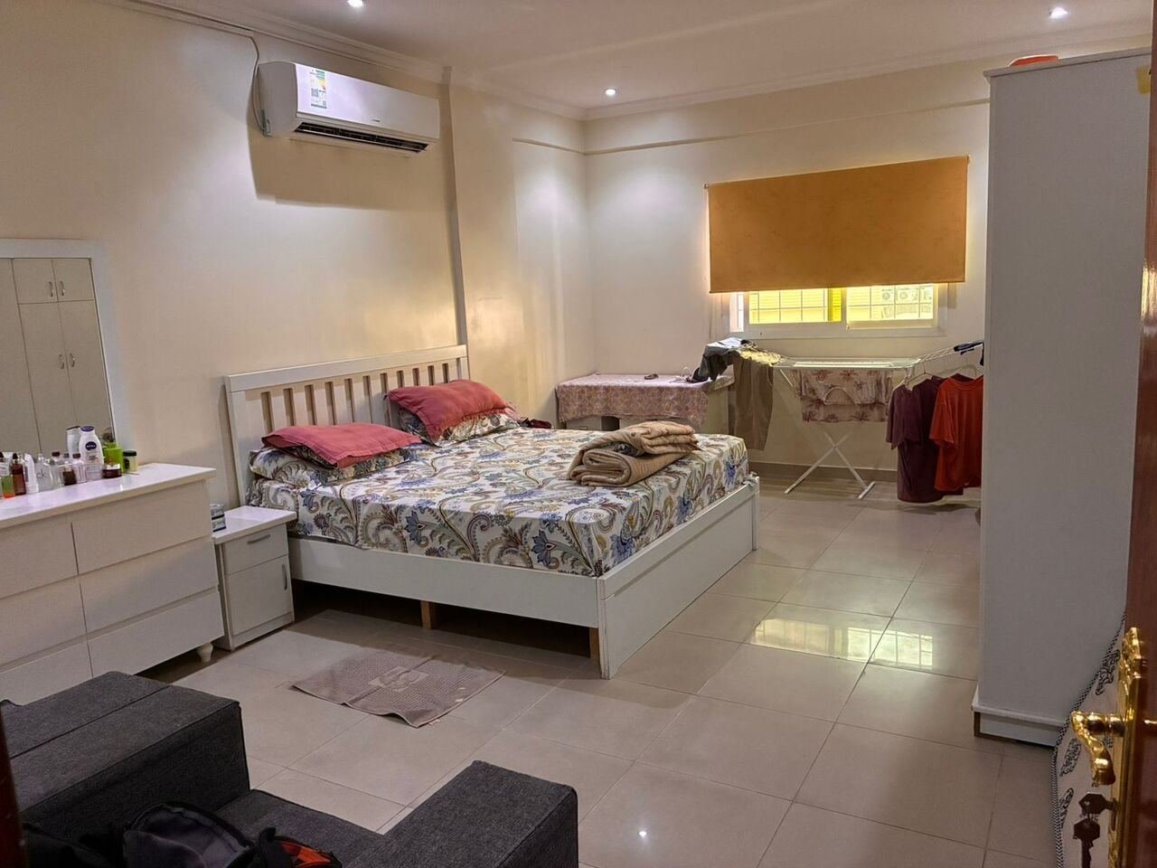 SAR 3600/month, Furnished, 1 BR, 1700 Sq. Feet, SHORT TERM: 4 To 6 WEEKS ONLY - FULLY FURNISHED 1 BHK FLAT