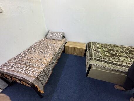 SAR 400/month, Bed Space Available In Front Of Manfouha Matero Station (Blue Line)