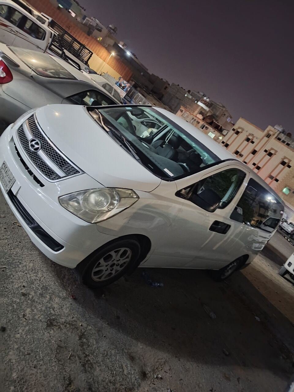 SAR 24000, Hyundai H1, 2010, Automatic, 500000 KM, Model
