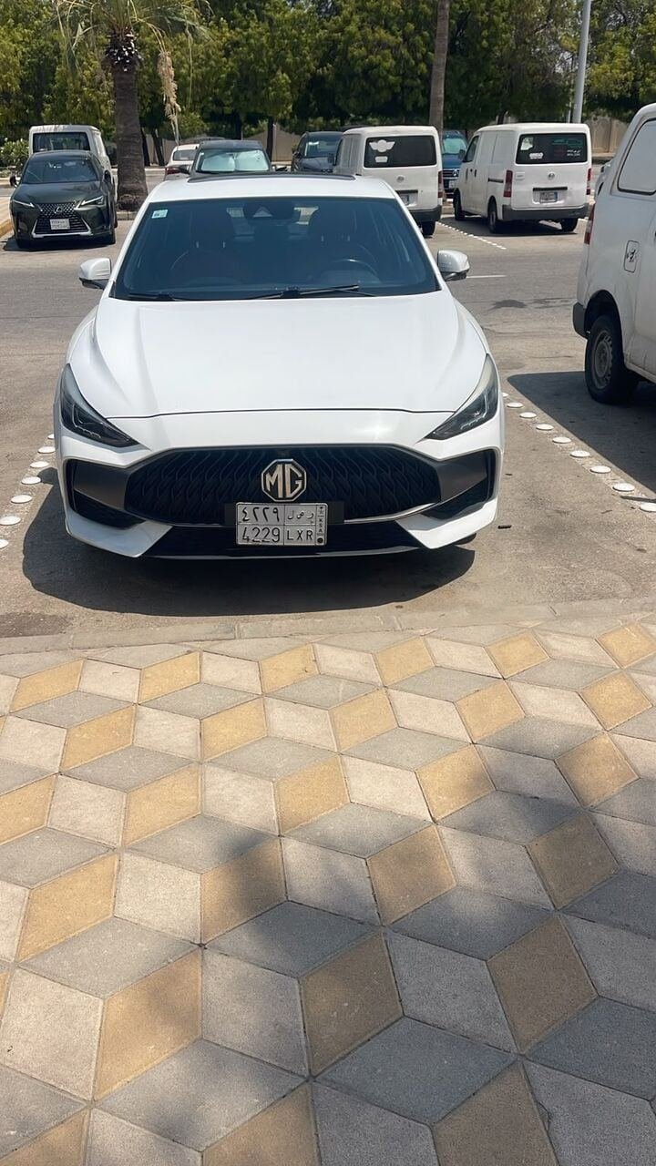 SAR 40000, MG GT, 2023, Automatic, 153000 KM, LUX 1.5 Turbo- Model