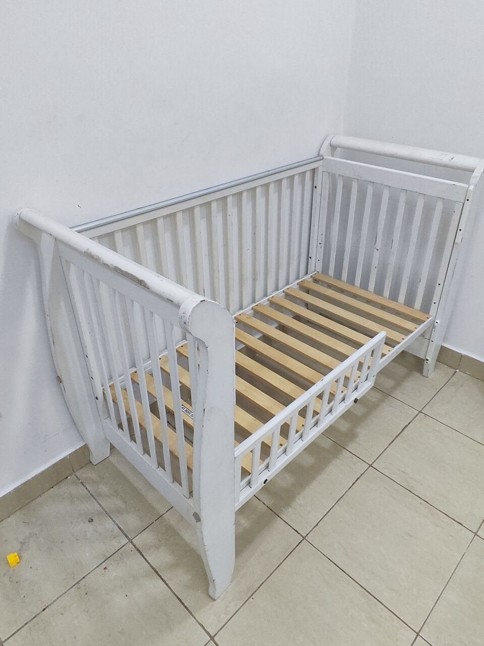 SAR 50, Baby Bed Curb