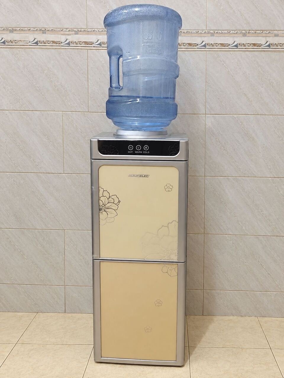 SAR 500, Al Saif Water Dispenser For Sale