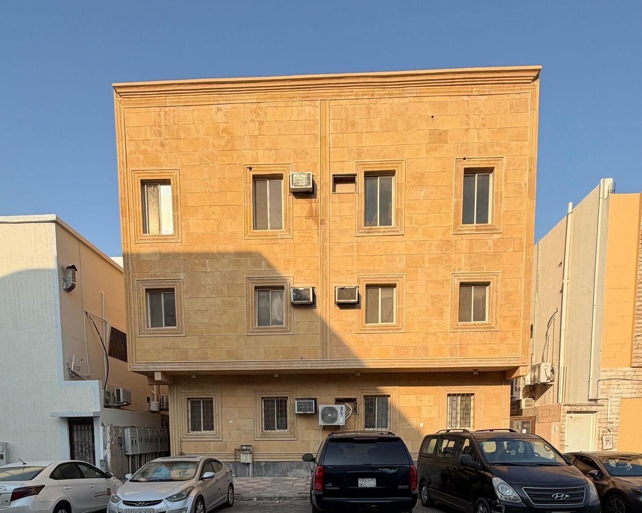 SAR 17500/year, 2 BR, Bachelor Apartment For Rent 83/10