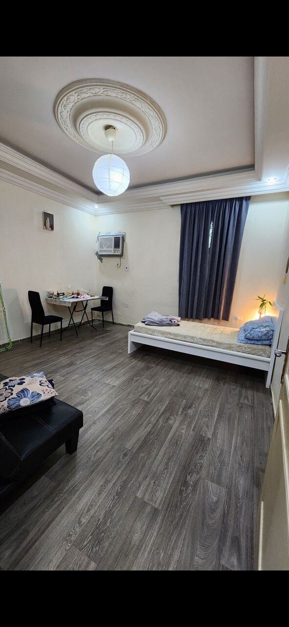 SAR 1100/month, Furnished, Room For Rent