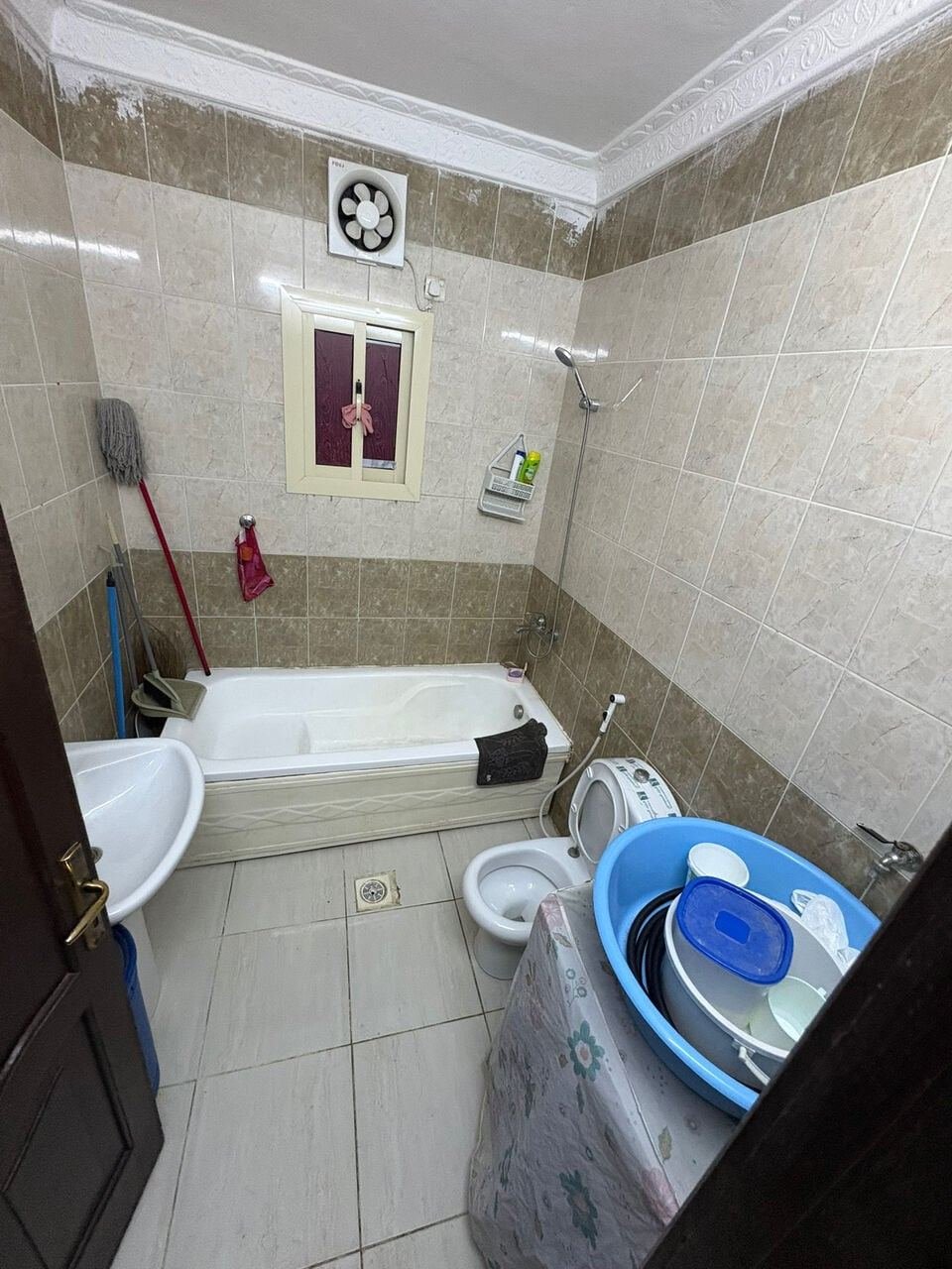 SAR 900/year, Room For Rent