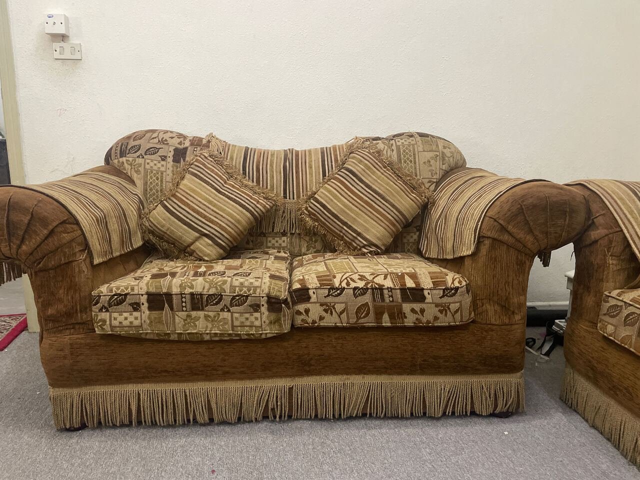 SAR 100, Royal Sofa Set 9 Seater And Imperial Square Table