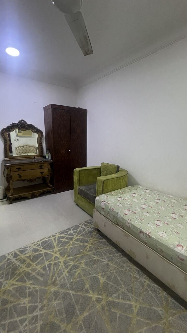 SAR 1000/- Month, Furnished Room Available For Rent For Single Bachelor