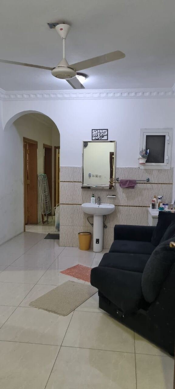 SAR 750/month, Furnished, 50 Sq. Meter, Furnished Room With Net