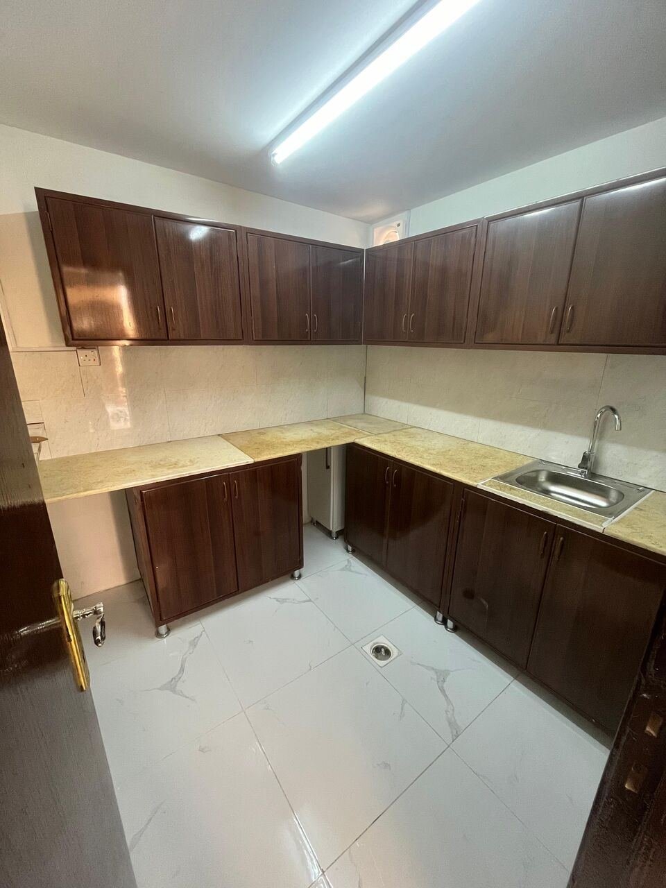 SAR 27000/year, 1 BR, 1BHK APARTMENT FOR RENT IN FAMILY VILLA