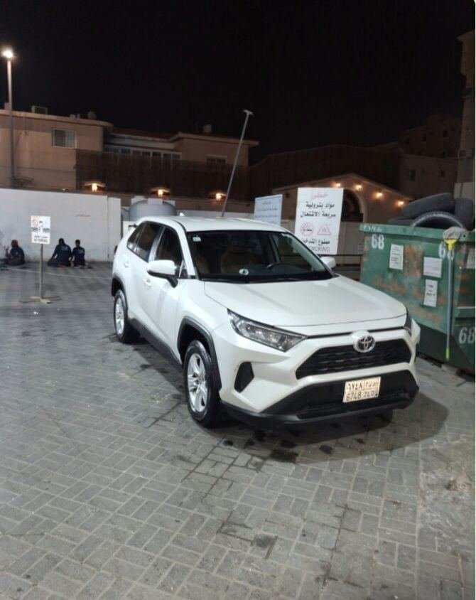 SAR 69, Toyota RAV4, 2019, Automatic, 106741 KM, , Genuine Condition For Sell