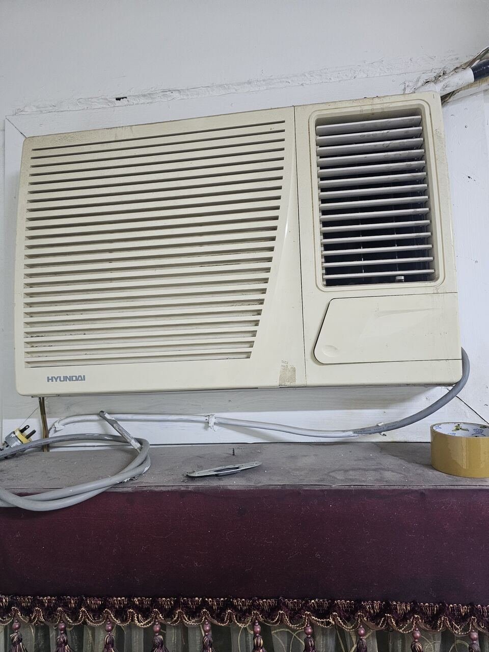 SAR 2750, Moving Sale: 4 Window ACs + Quality Home Furniture