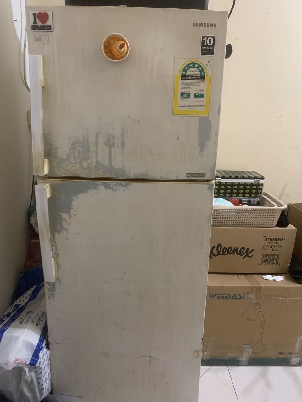 SAR 300, Fridge