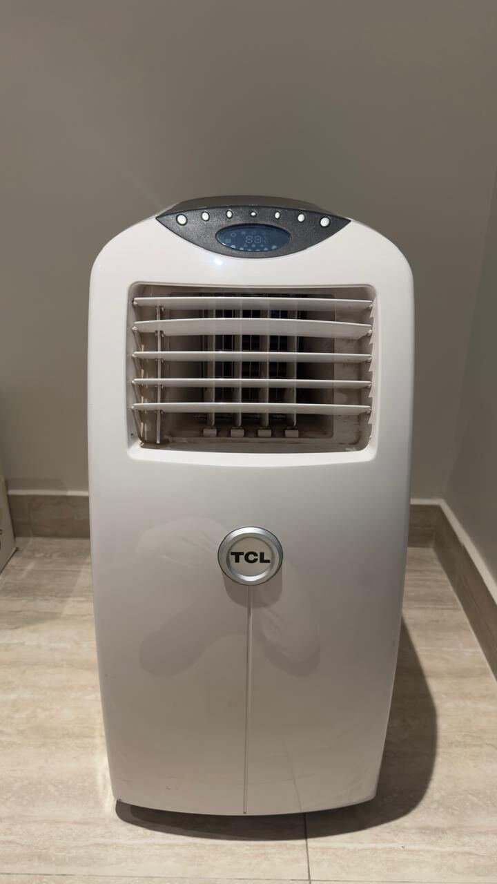 SAR 700, Urgently Selling My Portable TCL Air Conditioners.