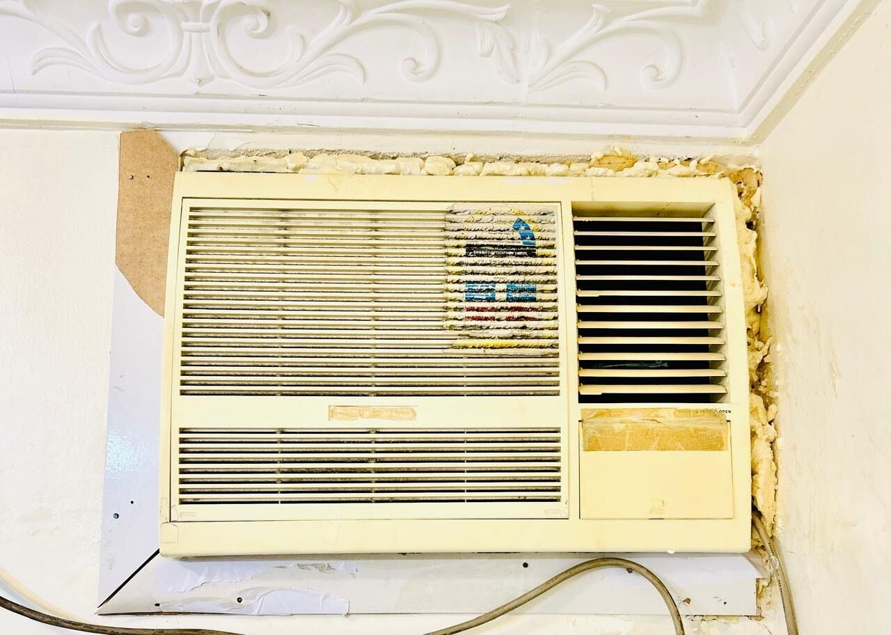 SAR 2000, Two Window Ac And One Split Ac Indoor And Outdoor With 10mtr Copper Cable