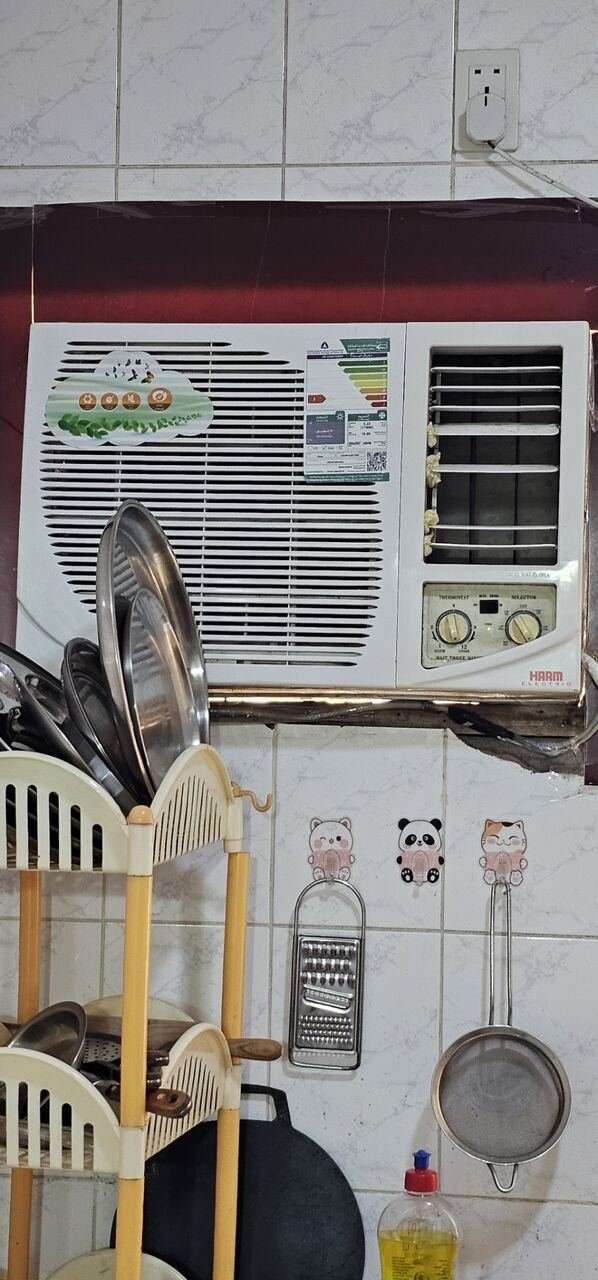 SAR 500, 1 Window Ac For Sale