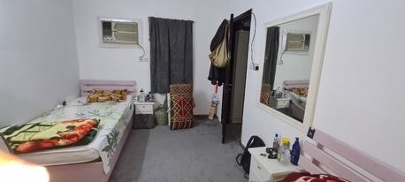Bed Space Available For 1- Executive