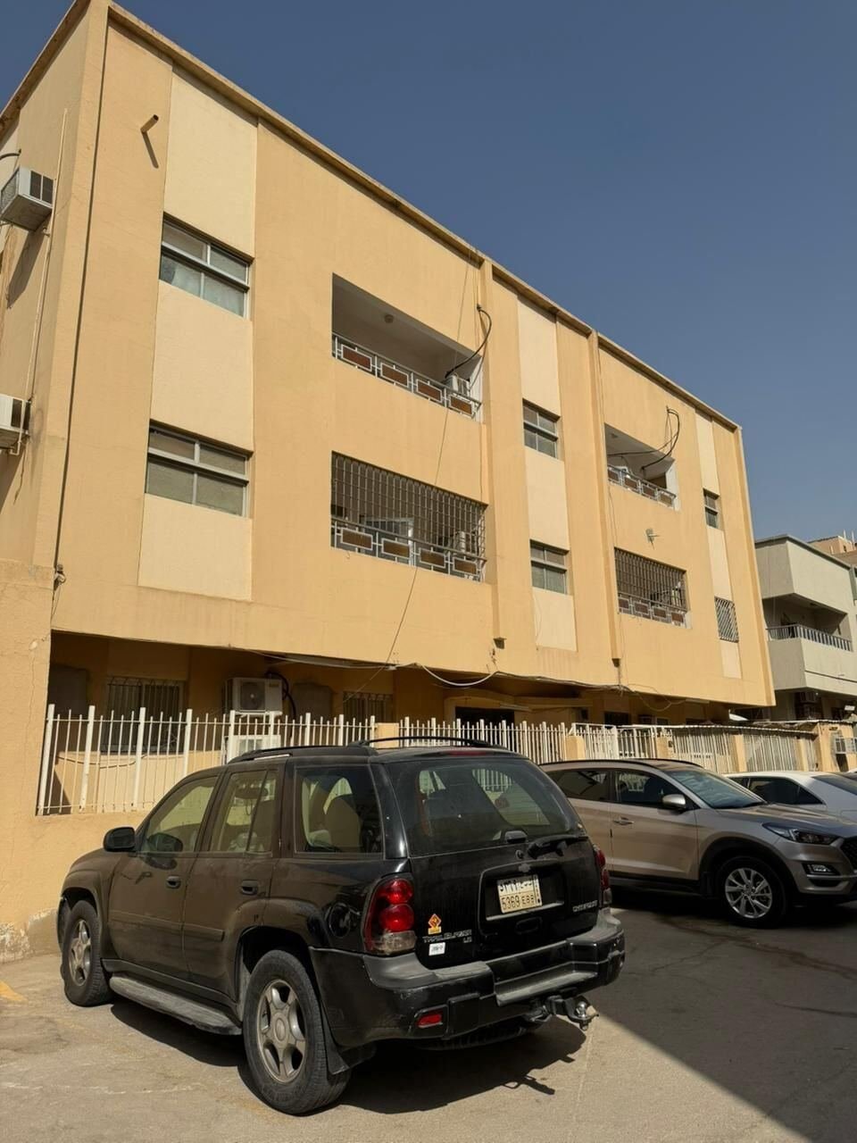 SAR 3500/month, Furnished, 1 BR, SAR 3500/month, Furnished Flat For Executive Bachelor Or Family - MOI Metro Station-Ola