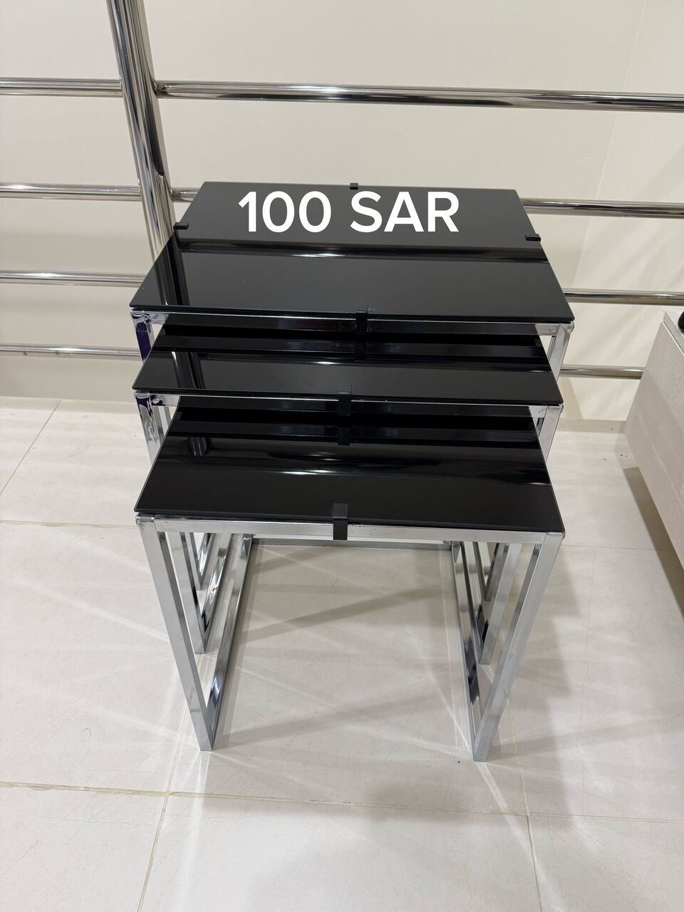 SAR 100, Glass Tables (3)