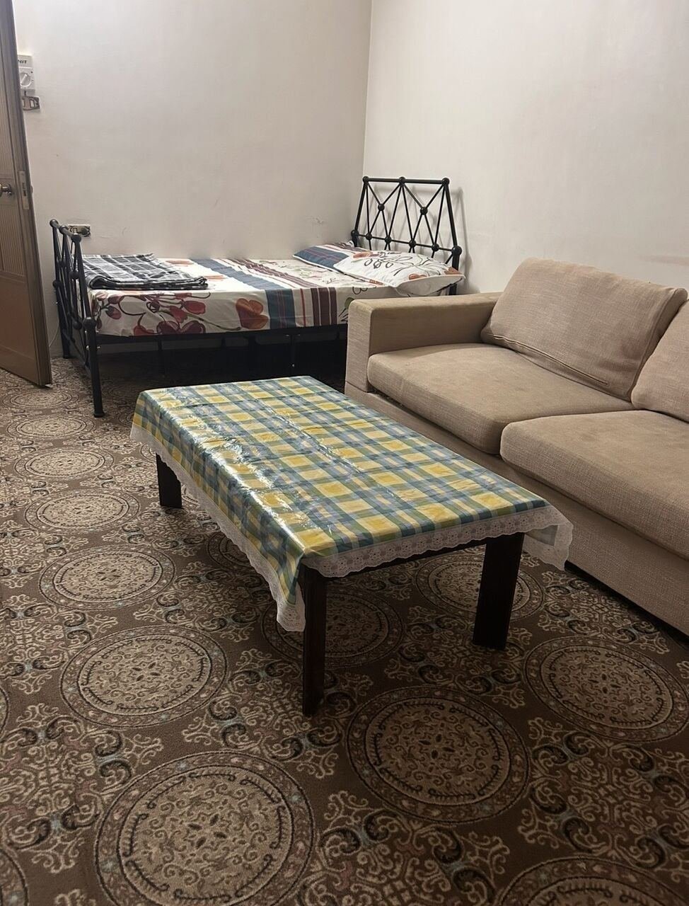 SAR 1600/month, Furnished, 35 Sq. Meter, Single Big 5x6 Furnished Room Is Available For Rent In Very Nice Location Only