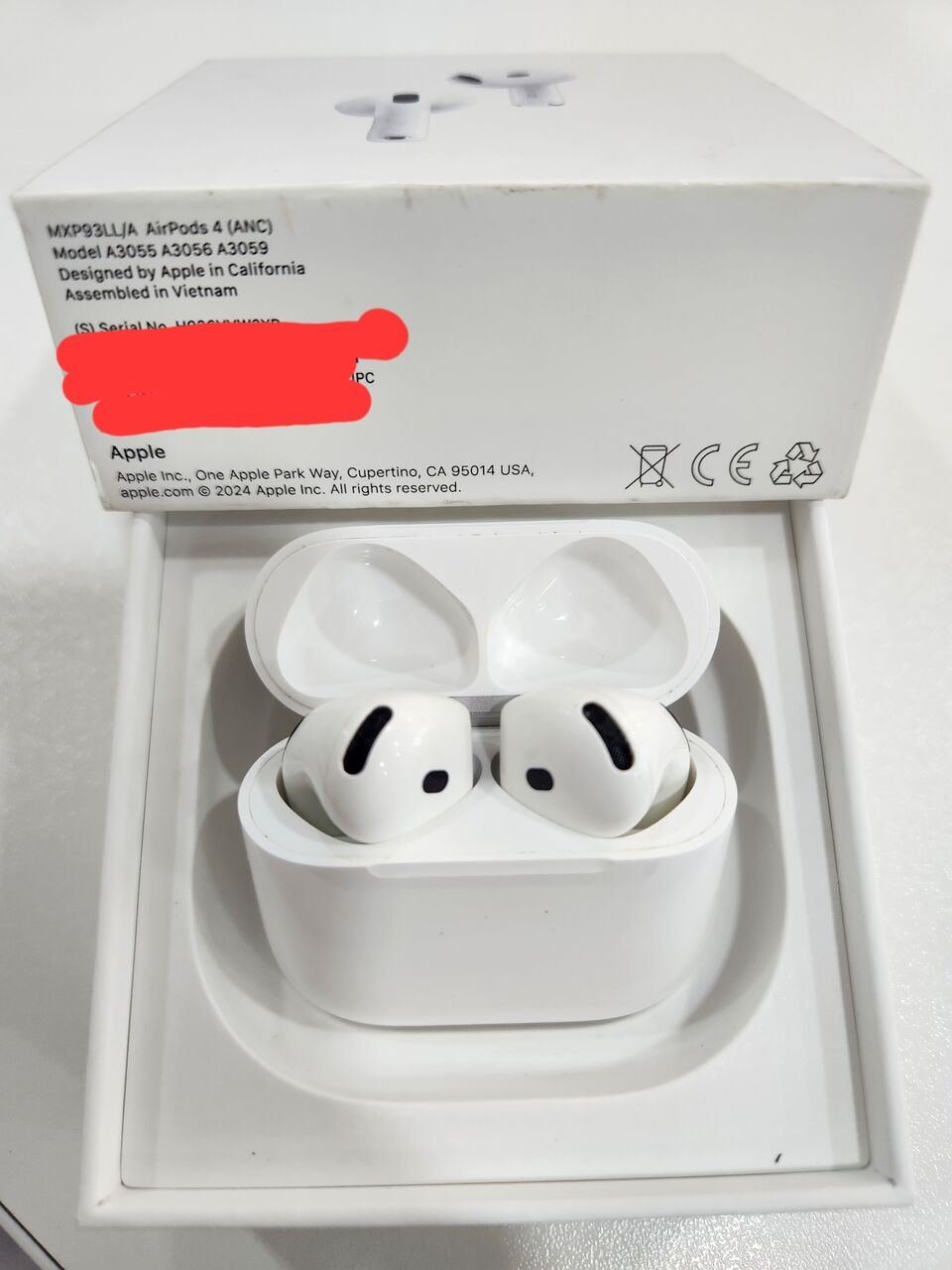 SAR 500, AirPods 4 With Active Noise Cancellation