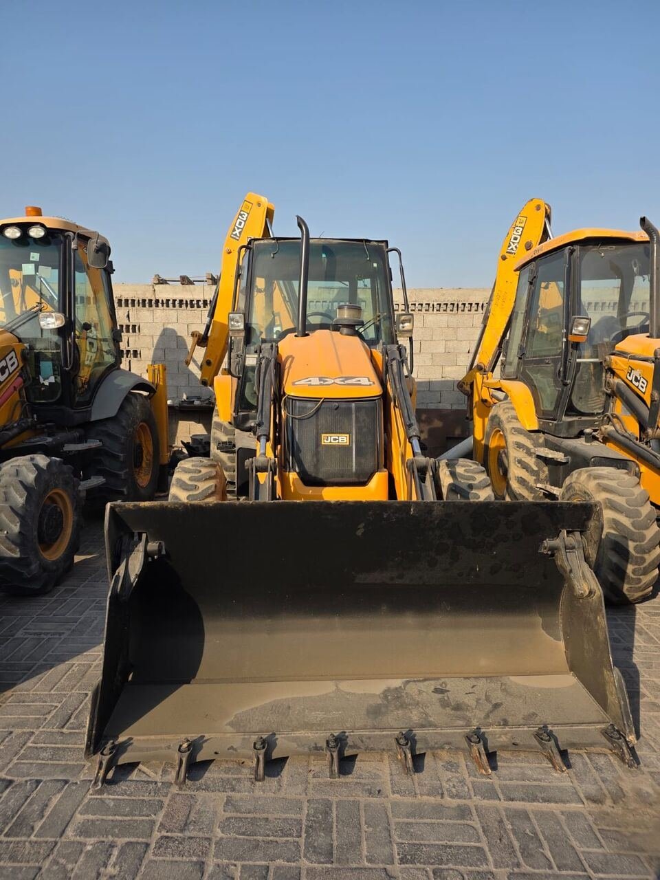 SAR 1, JCB Backhoe Loaders